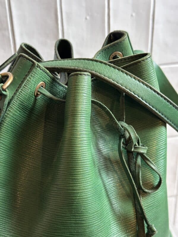 Louis Vuitton Epi Leather Noé - Afbeelding 8